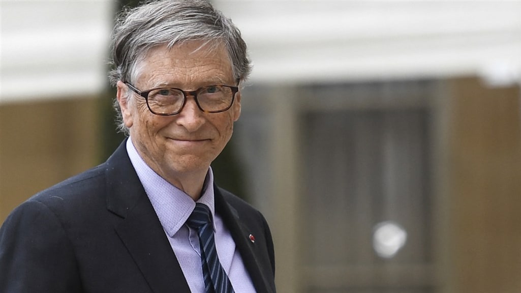 'Bill Gates uit bestuur Microsoft door relatie met medewerkster'