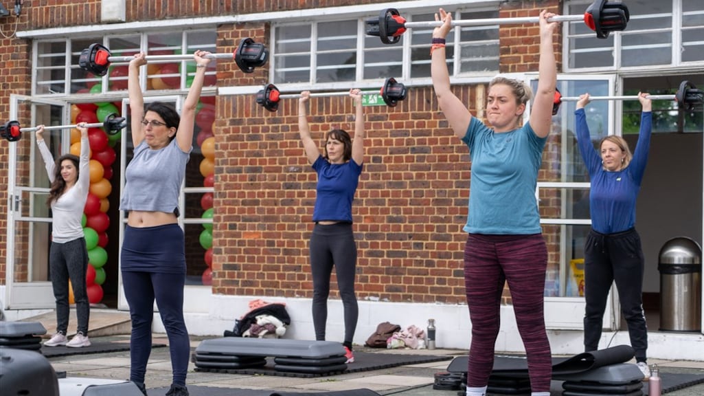 Ontbijten op het terras en zweten in de sportschool: dit mag weer vanaf vandaag