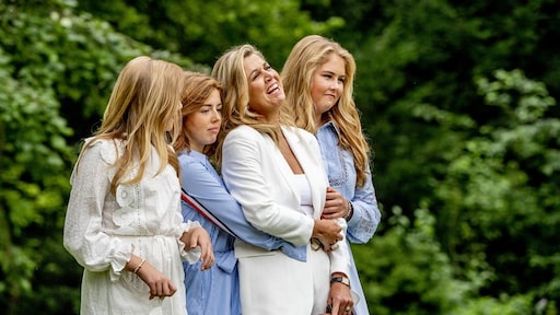 Máxima ziet Amalia niet als toekomstige koningin: 'Mijn kleine baby'