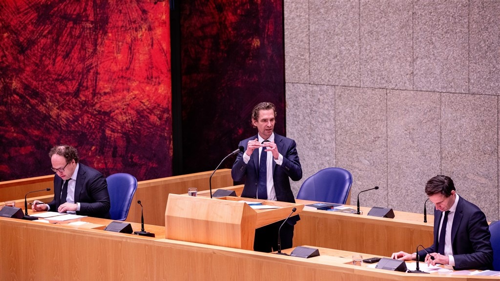 Haagse politici getroffen door burn-out: 'Werkdagen van 16 uur waren normaal'