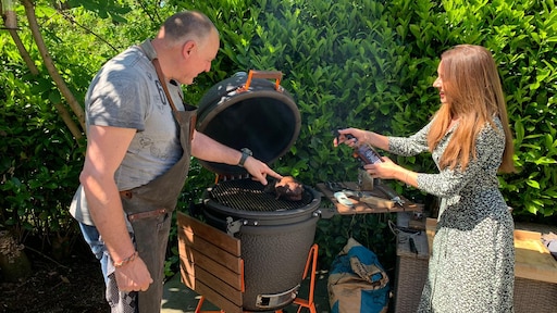 Geen spiesje, maar ribeye op de barbecue: 'Grote stukken vlees zijn in trek'