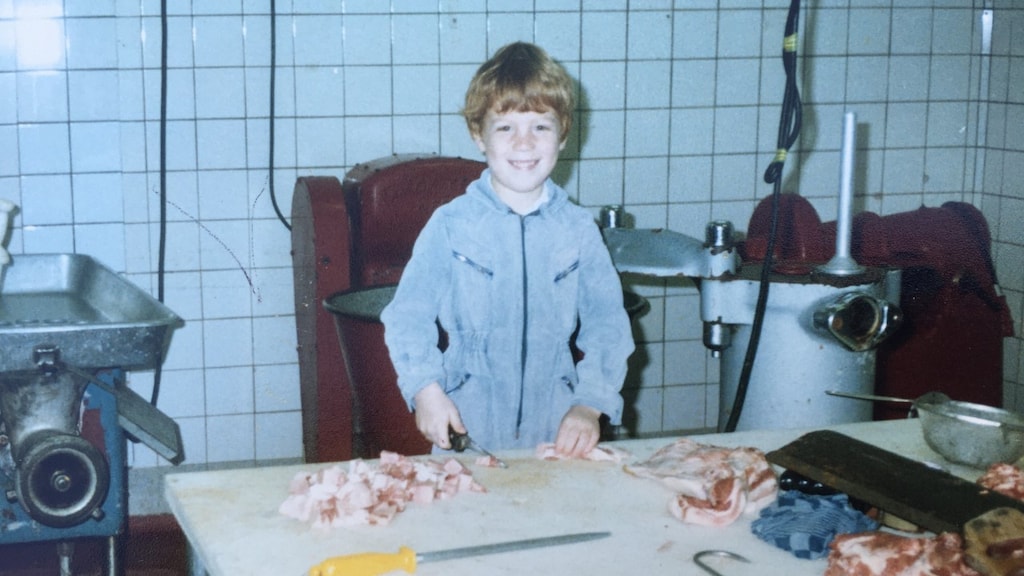 André (40) is butler: 'Het beeld uit oude Engelse films klopt'