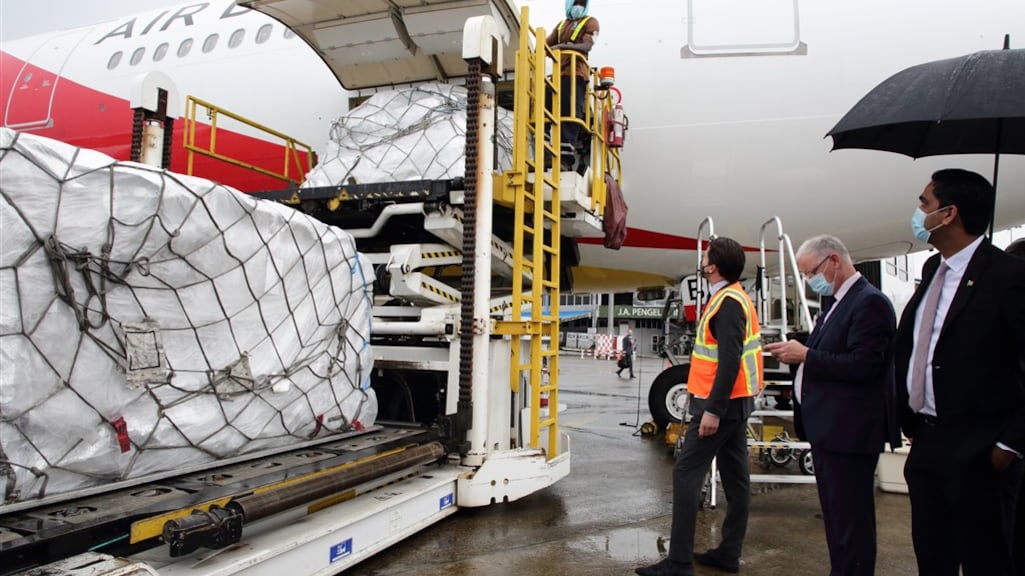 De vaccins komen aan in Suriname.