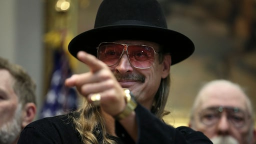 Kid Rock herhaalt homofobe uitspraak waardoor hij onder vuur ligt