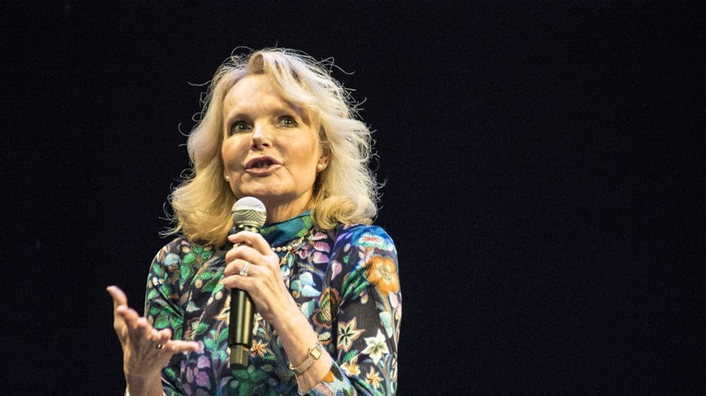 Ondanks dood schrijfster verschijnt toch het laatste deel van De Zeven Zussen