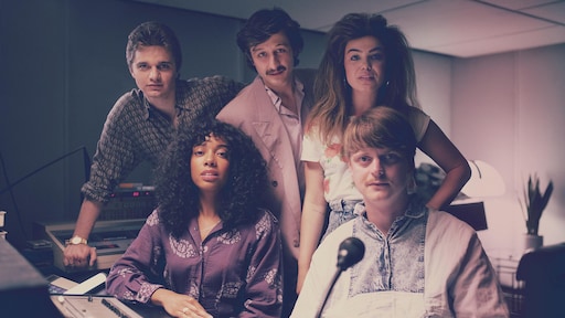 Abbey Hoes en Benja Bruijning in nieuwe Netflix-serie Dirty Lines