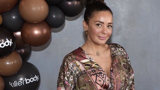 Fajah Lourens staat nog steeds achter keuze verwijderen borstimplantaten