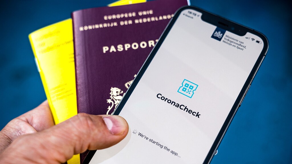 1,2 miljoen prikken moeten nog in CoronaCheck worden verwerkt