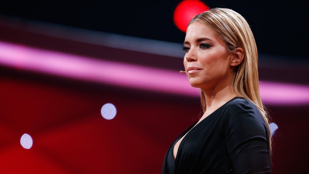 Voormalig voetbalvrouw Sylvie Meis spuugt op UEFA: 'Helemaal klaar mee'