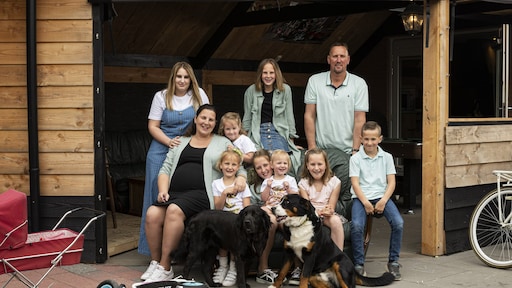 Een Huis Vol-familie Jelies blijft uitbreiden: negende kind geboren