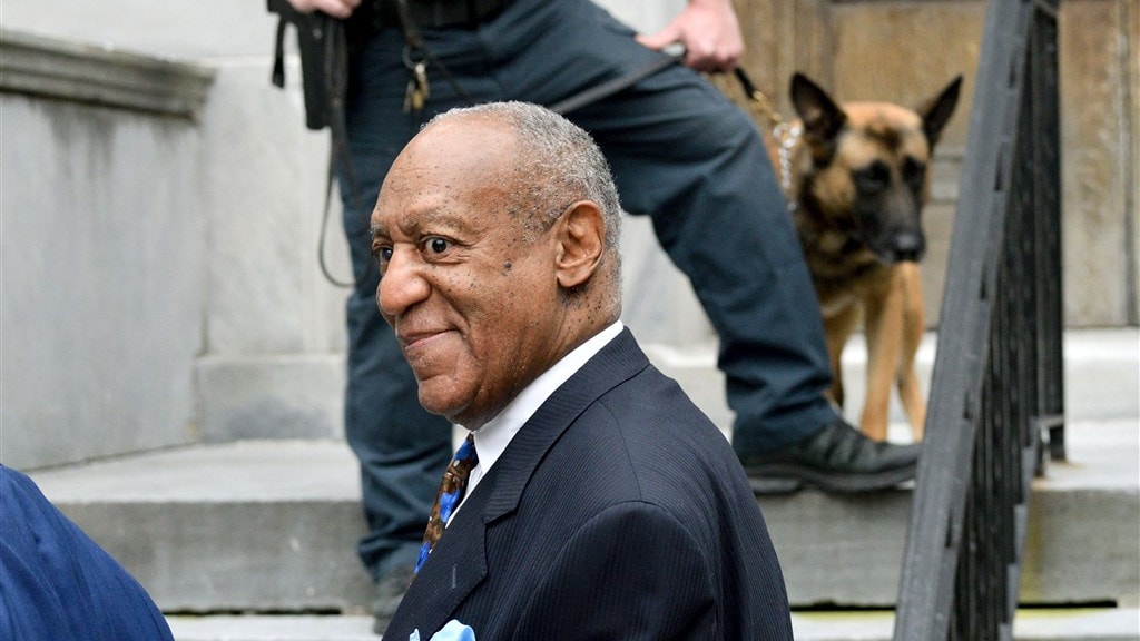 Bill Cosby verlaat cel na herroepen veroordeling in misbruikzaak
