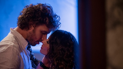 Waarom iedereen het ineens over aflevering 3 van Sex/Life heeft