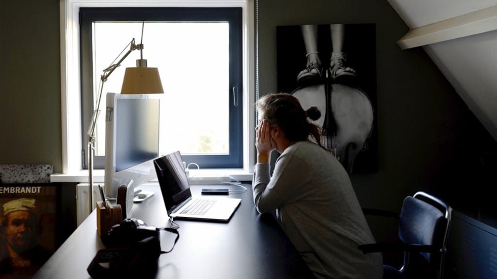 Twee fulltime banen combineren door thuiswerken: 'Niet zonder risico'