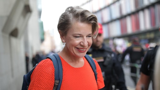 Britse deelnemer Big Brother VIP Australië land uitgezet na rel