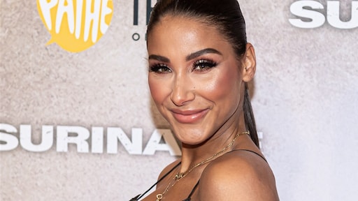 Janice Blok is 17 kilo afgevallen en doet zichzelf sexy shoot cadeau: 'Dit zijn nog maar de lieve foto's'