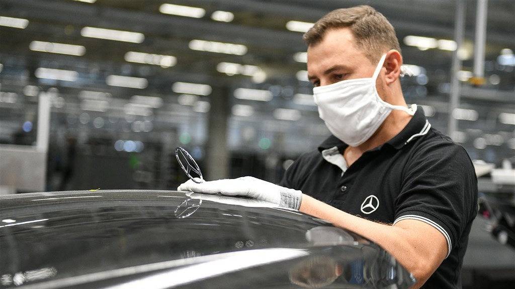 Autoconcern Daimler trekt 40 miljard uit voor elektrisch rijden