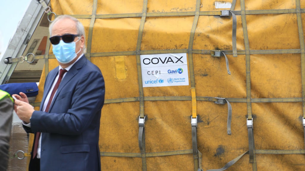 Vaccinatiekloof vergroot risico op nieuwe virusvarianten: 'Heel frustrerend'