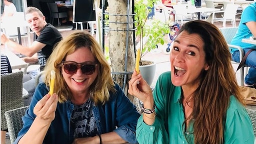 Quinty herenigd met Loretta: ‘Als vanouds weer gezellig’