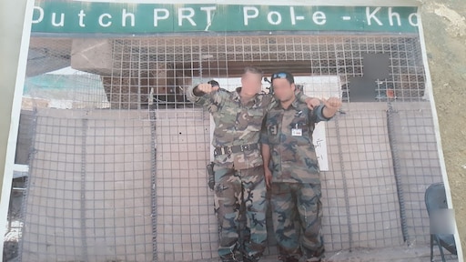 Abdul bewaakte Nederlandse militairen, maar Nederland wil hem niet helpen