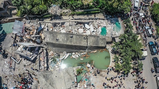 Zware aardbeving treft Haïti, zeker 227 doden