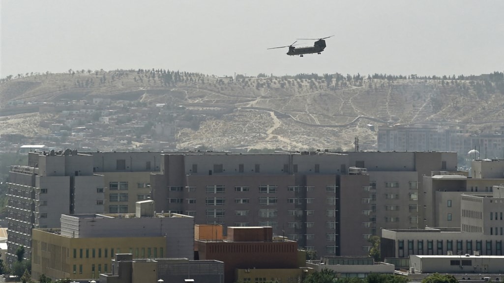 Taliban gaan buitenwijken Kabul binnen, grote stad Jalalabad veroverd