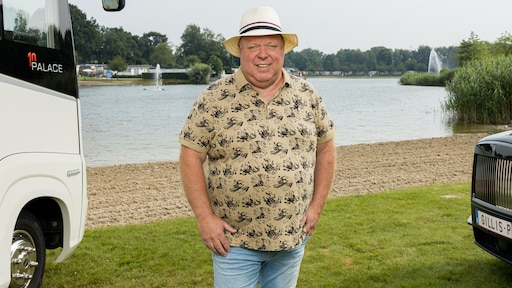 Realityster Peter Gillis voor het eerst opa geworden