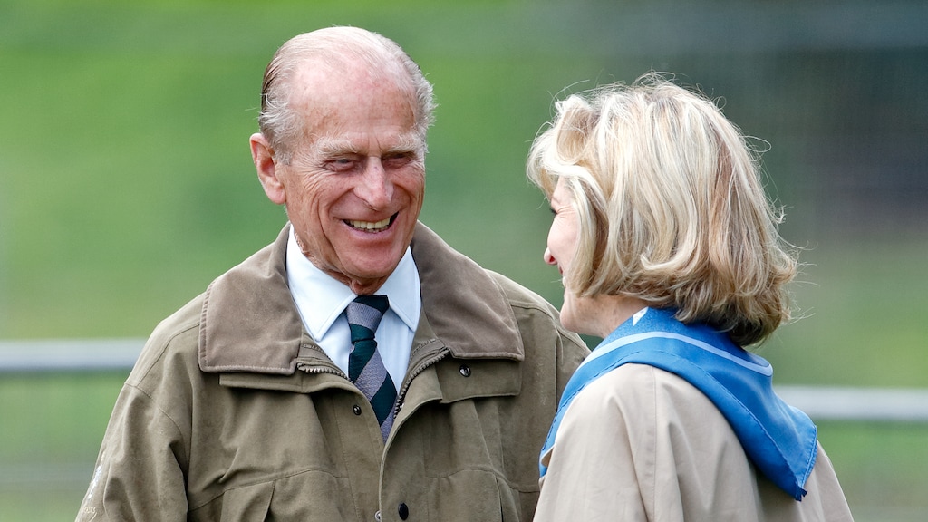 Details affaire prins Philip brengen royals in verlegenheid in The Crown