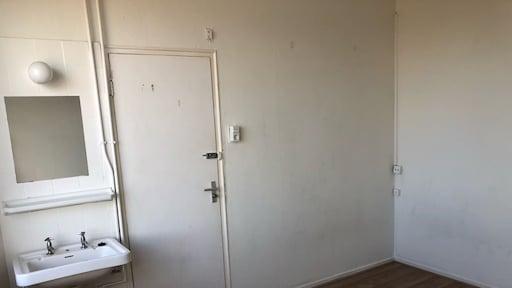 Een ton voor een kamer (11m2) zonder eigen toilet