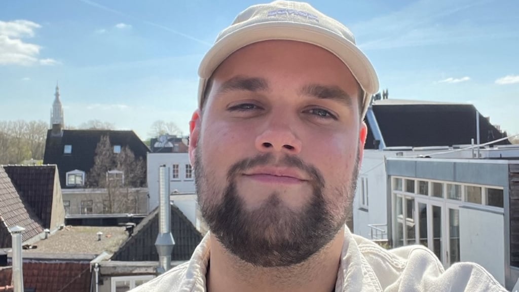 Marijn mocht van school geen homo zijn, directeur vecht kritisch rapport aan