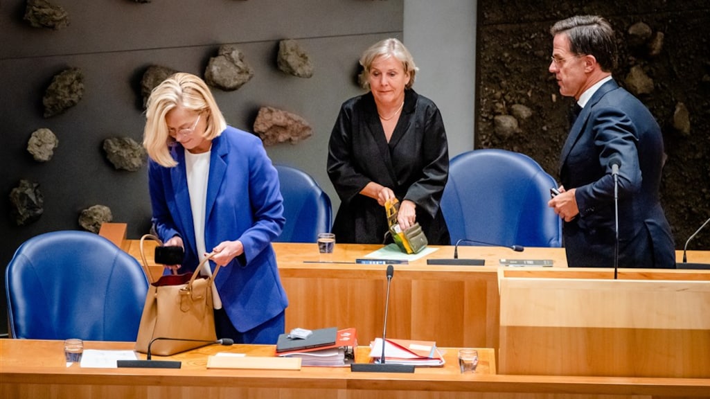 Minister Bijleveld 'werd compleet verrast door aftreden Kaag'
