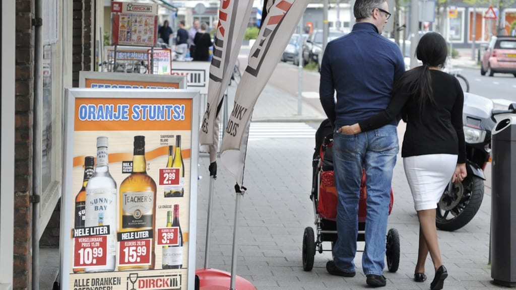 Dronken tegen auto chef aangereden: onterecht ontslag