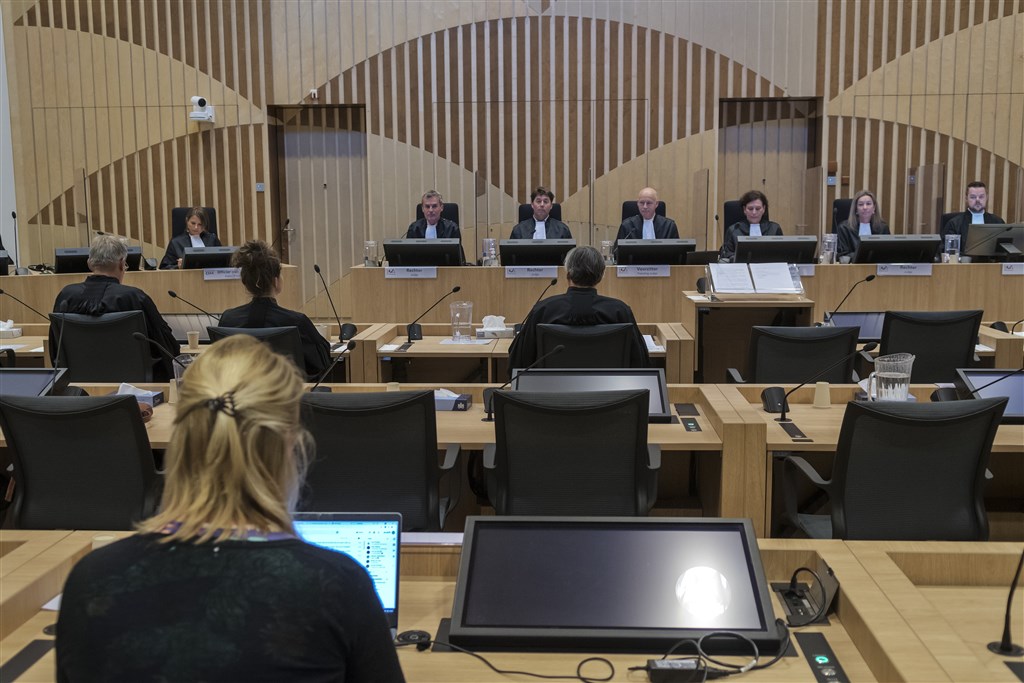 Dag 9 met verklaringen nabestaanden in MH17-proces: kijk live mee