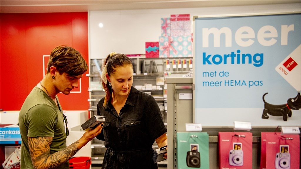 Fans kunnen toch geen 'stukje HEMA' kopen, aandelenplan mislukt