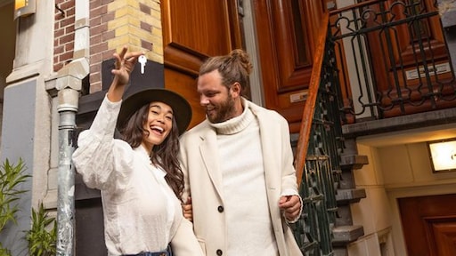 Romy Monteiro en vriend tikken liefdesnestje op de kop: 'Gaan samenwonen'