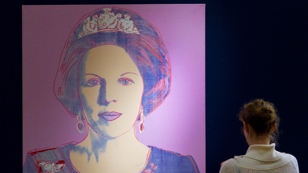 Vier portretten Beatrix Andy Warhol geveild voor 217.000 euro