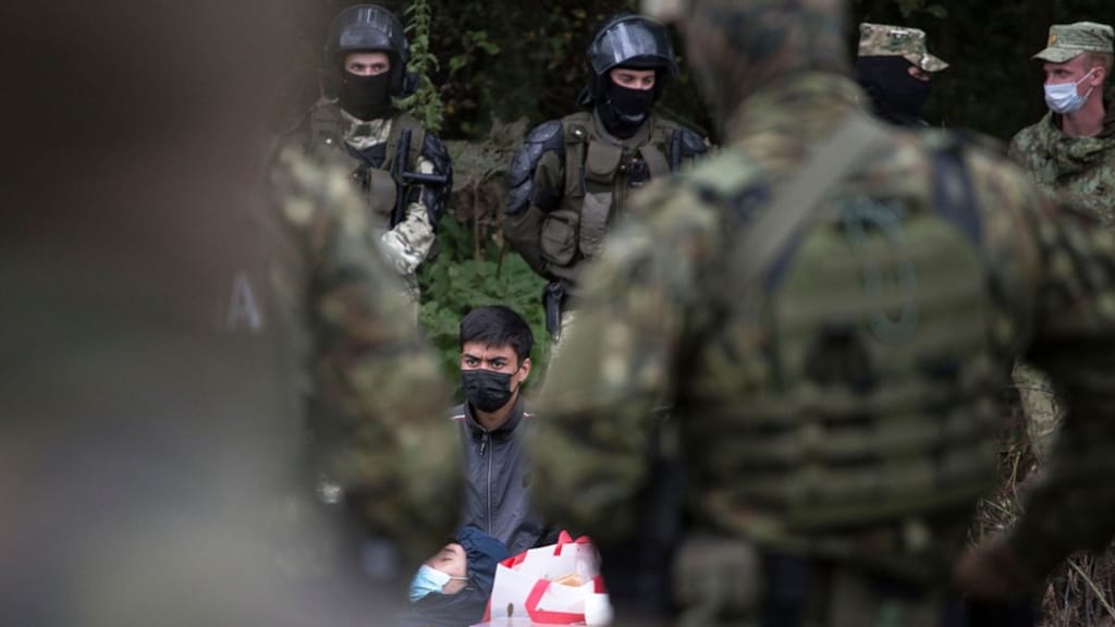 Migranten in niemandsland tussen Polen en Belarus