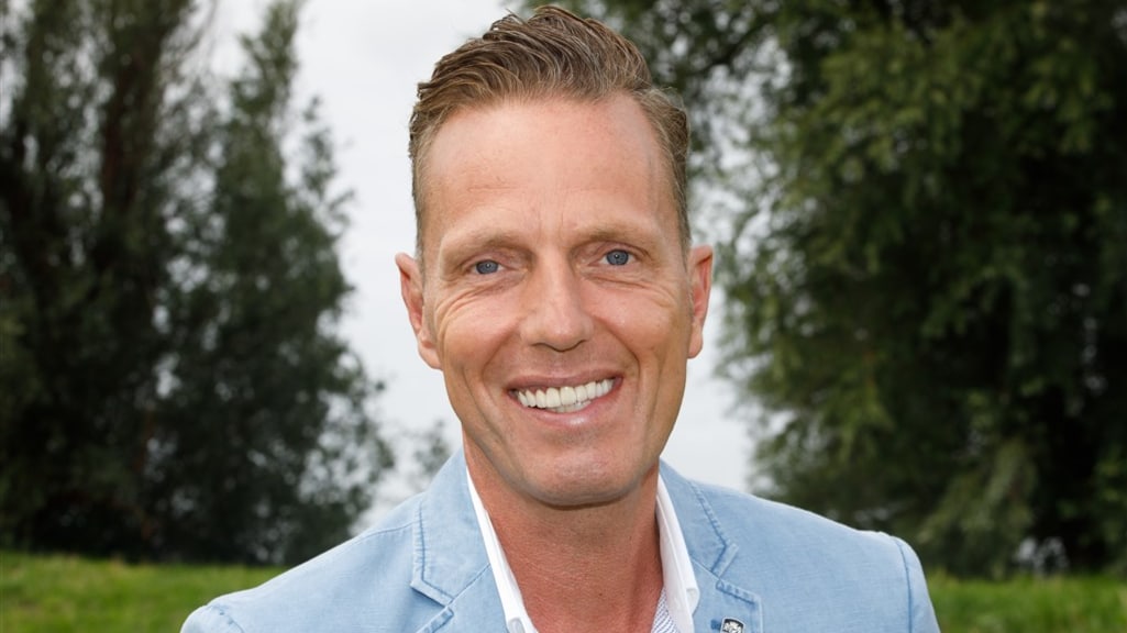 Rob Geus scoort selfie met prinses Ariane: 'Kijk eens wie er gezellig bij is'