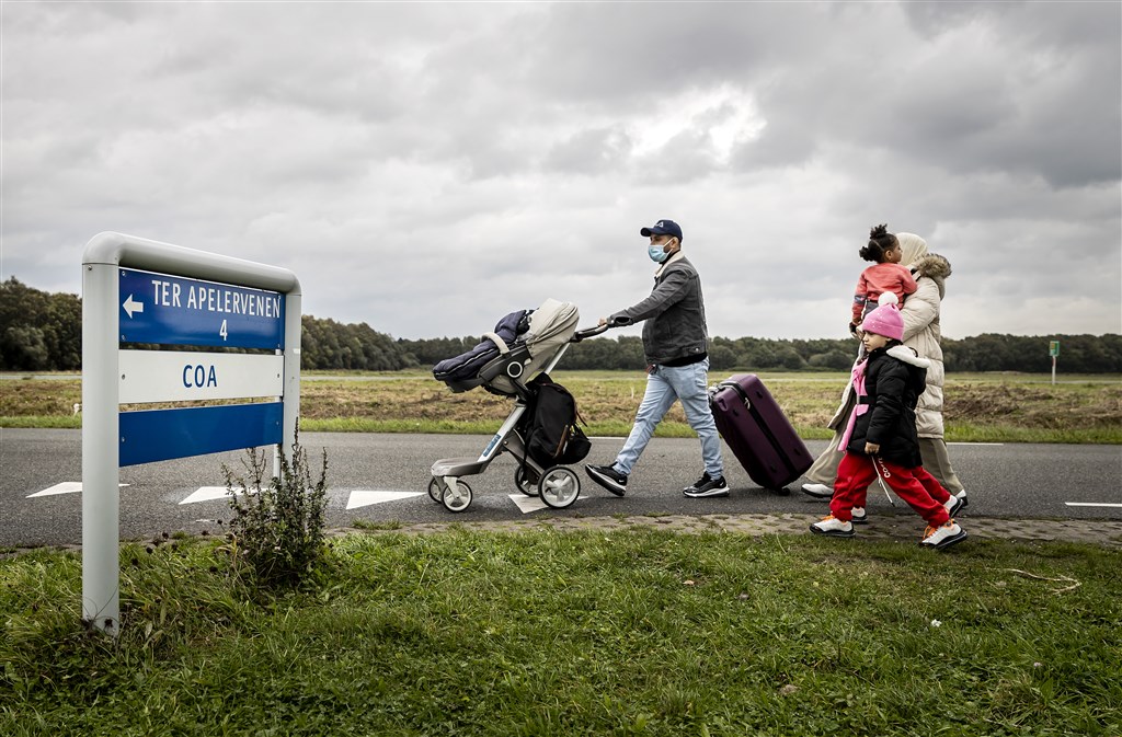 Aantal asielzoekers ruim verdubbeld, vooral Syriërs en Afghanen