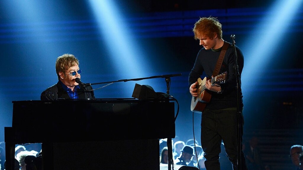 Elton John belt Ed Sheeran elke dag sinds coronabesmetting