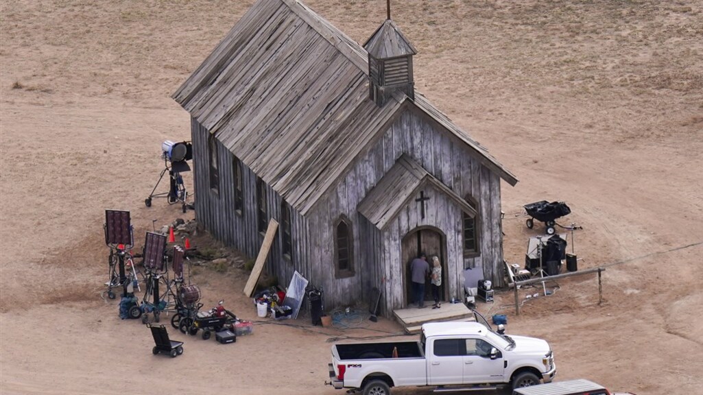 Assistent-regisseur die acteur Baldwin geladen wapen gaf: 'Geschokt en bedroefd'