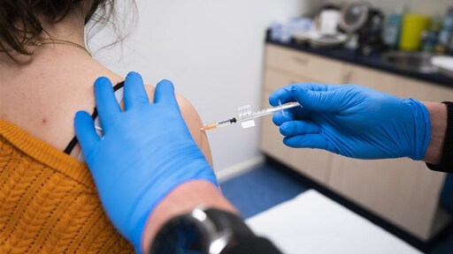 Oostenrijk verhoogt leeftijd voor vaccinatieplicht naar 18 jaar