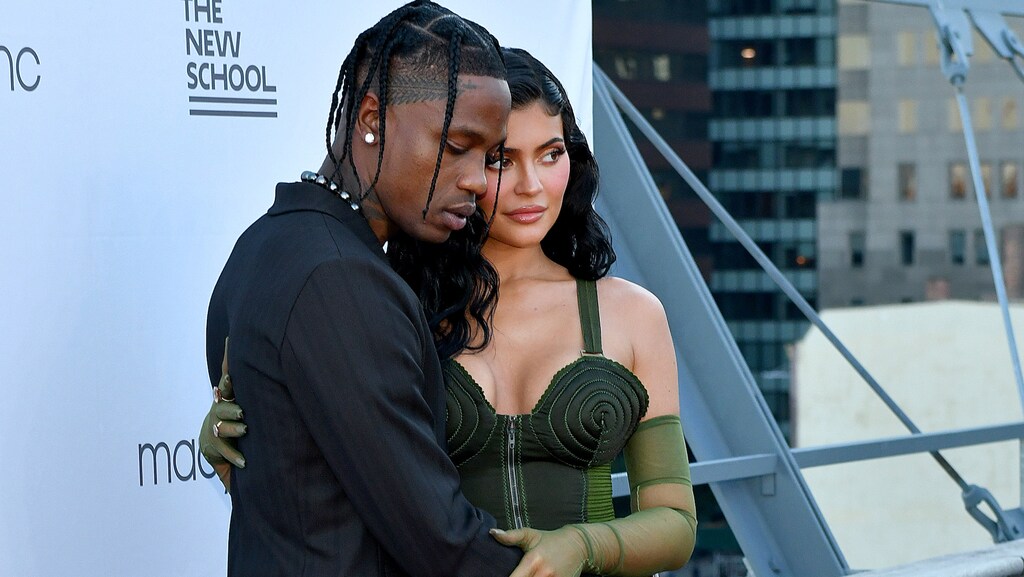 Kylie Jenner 'gebroken' na drama Astroworld Festival Travis Scott
