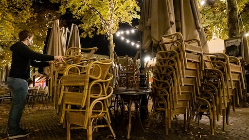 Stevige nieuwe coronamaatregelen: horeca om 19.00 uur dicht