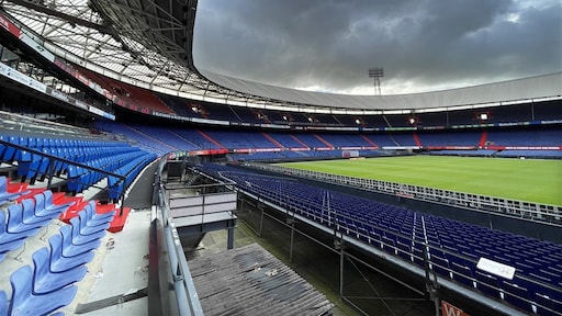Fans balen, KNVB boos: beslissend Oranje-duel in leeg stadion