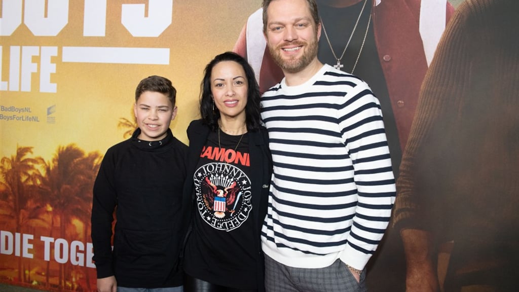 Sonja ontdekte autisme bij haar zoon, man, en zichzelf. "Ik ben trots dat ik autisme heb."