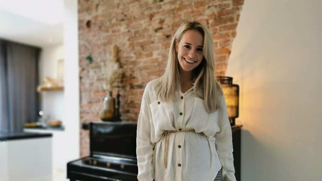 Dee van der Zeeuw verwelkomt tweede dochtertje: 'Meer dan trots op onze meiden'