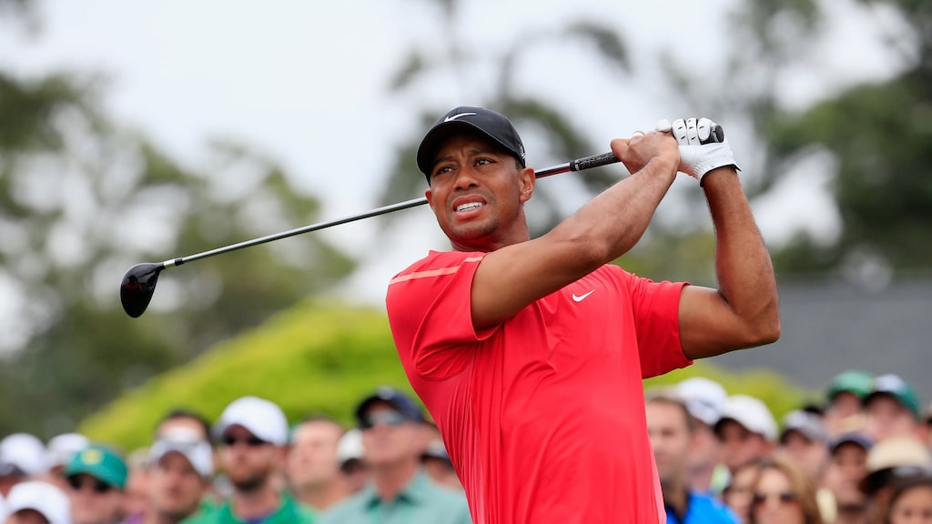 Tiger Woods keert terug op golfbaan na zwaar auto-ongeluk