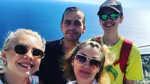 Voel je je al oud? Zoon Kelly Pfaff viert vandaag 20ste verjaardag