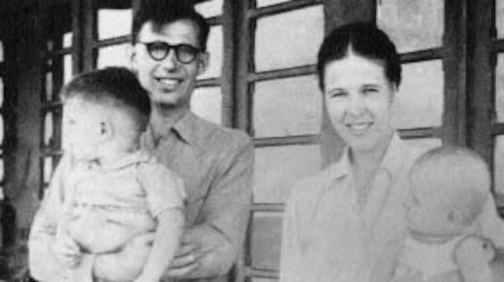 Siebe Lijftogt en zijn gezin op Bali.