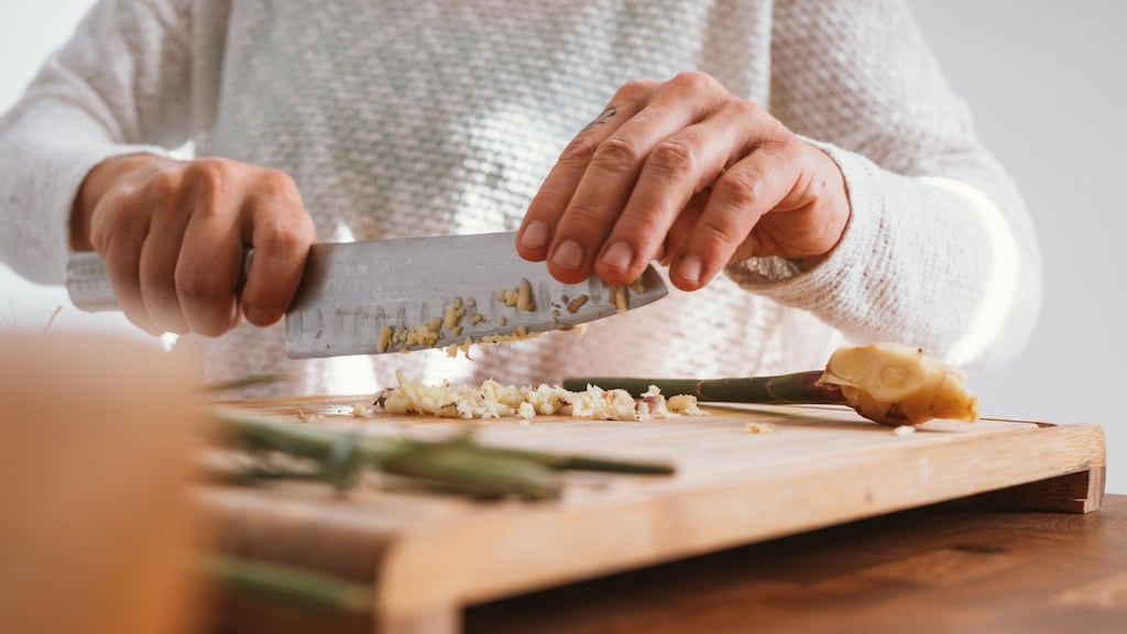 Lifehacks: met deze handige tips bespaar je een hoop tijd en moeite in de keuken